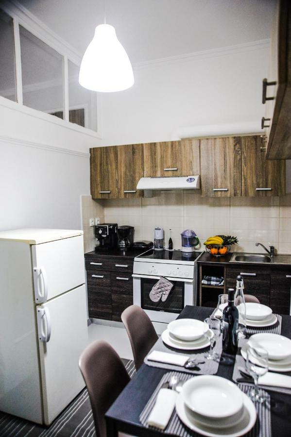 Luxury Apartment Near Acropolis! In The Heart Of Athens! المظهر الخارجي الصورة